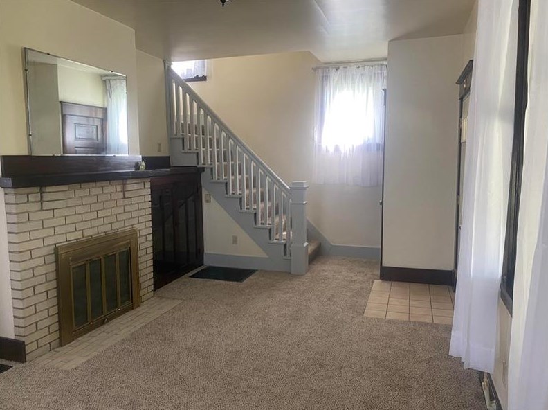 17 Varndell St, Oliphant Furnace, PA 15401-4419