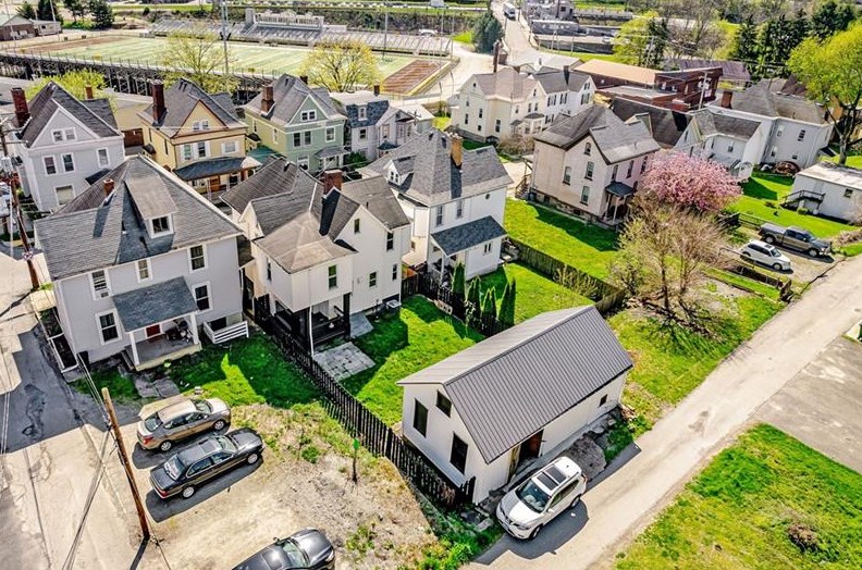 116 Talbot Ave, Greensburg PA  15601-3223 exterior