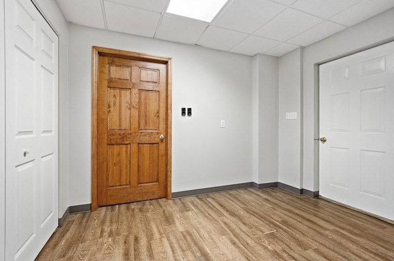 640 Lakeview Dr, Washington PA 15301-3014 exterior