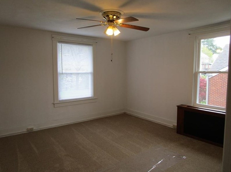 222 Oakvale Blvd, Butler PA 16001-3532 exterior