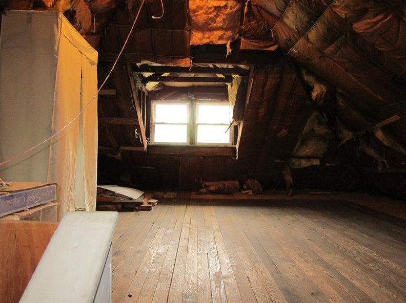 222 Oakvale Blvd, Butler PA 16001-3532 exterior