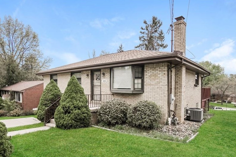 105 Mayer Dr, Noblestown, PA 15071