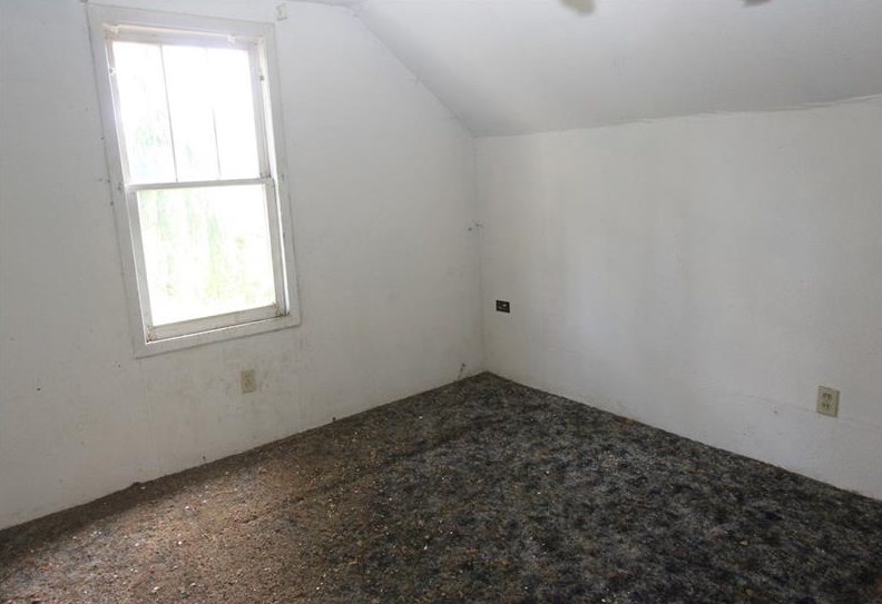 330 Cline St, East Pgh PA  15112-1605 exterior