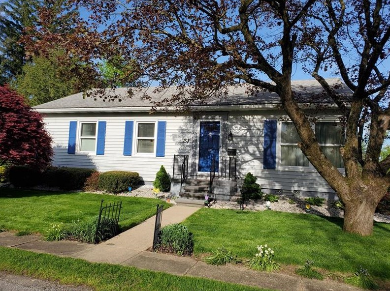 153 Fisher Ave, Indiana, PA 15701-2570