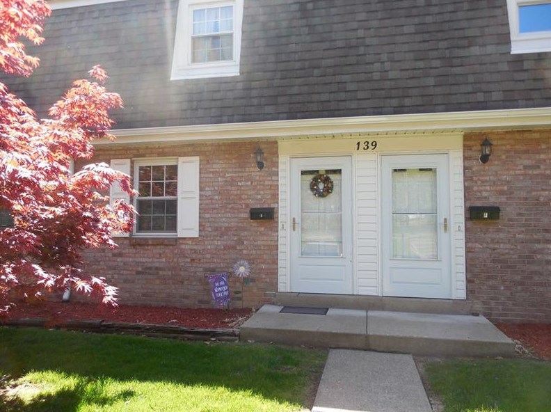 139 Whitestown Vlg, Butler, PA 16001-6653