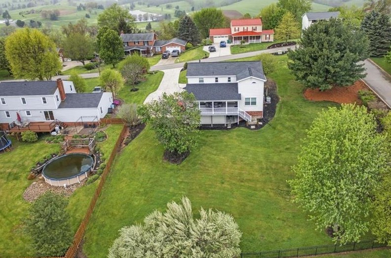 3032 Investors Rd, Washington, PA 15301-9230