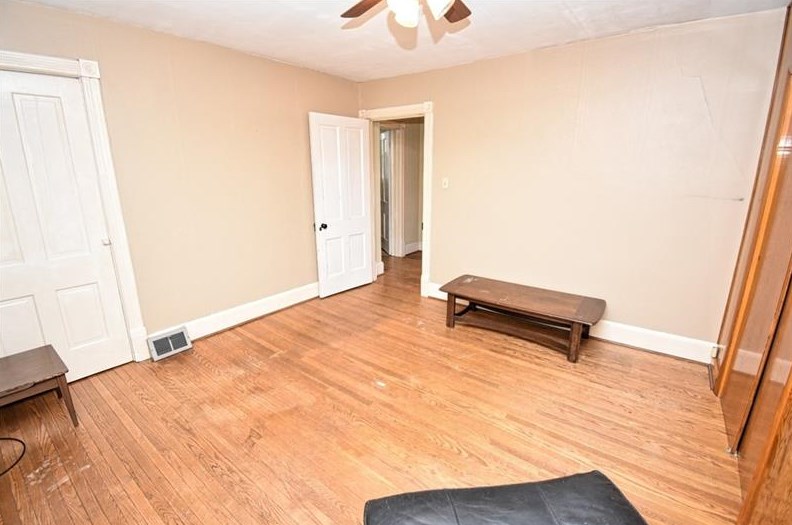 326 Union St, California PA  15419-1141 exterior