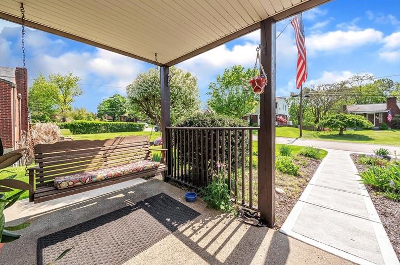 5986 Murdock Ave, Bethel Park, PA 15102-3444