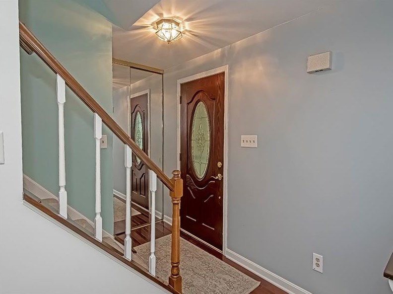 2349 Weston Dr, Pittsburgh, PA 15241