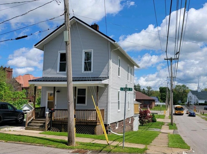 434 S Broad St, Grove City, PA 16127