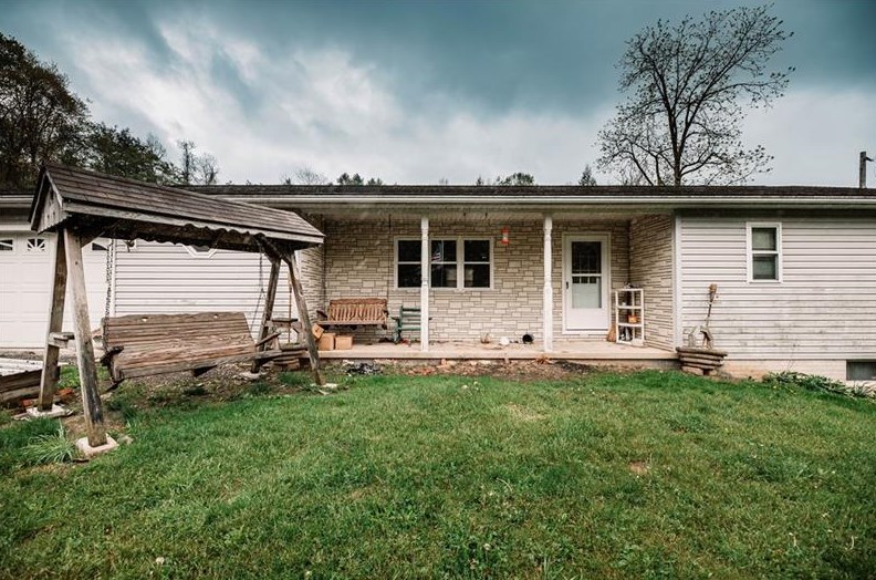 132 Upper Wilgus Rd, Glen Campbell, PA 15742-7520