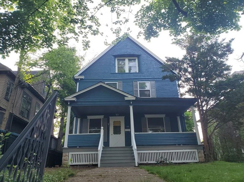 140 Euclid Ave, Hermitage, PA 16146