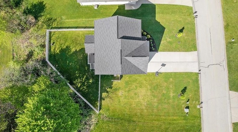 233 Wyncrest Dr, Butler PA  16001-1796 exterior