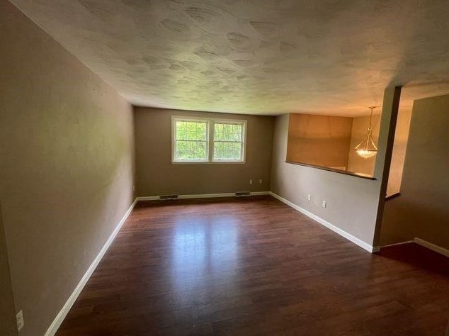 135 5th Ave, New Eagle, PA 15067