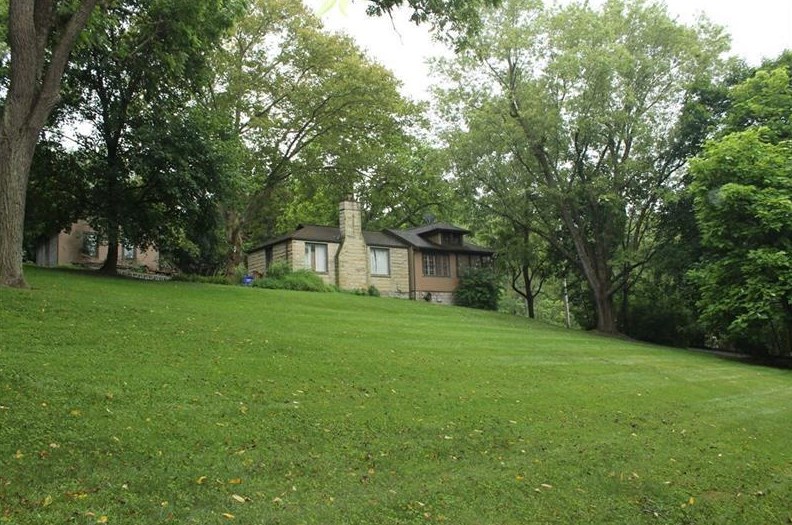 3715 Bakerstown Rd, Gibsonia, PA 15044