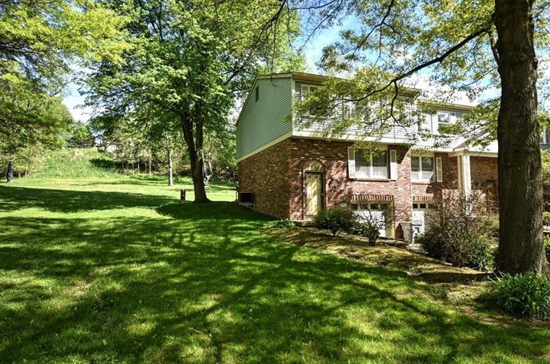 244 Quail Run Rd, Venetia, PA 15367-1106