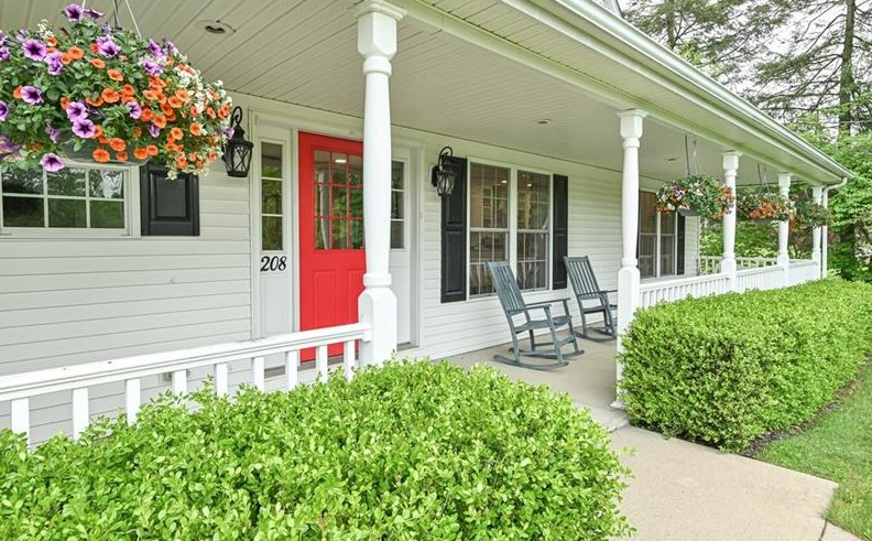 208 Middle Trl, Butler, PA 16002-7620