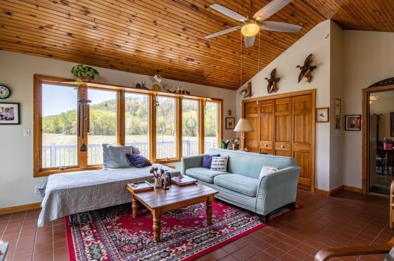 3930 State Hwy 173, Cochranton, PA 16314