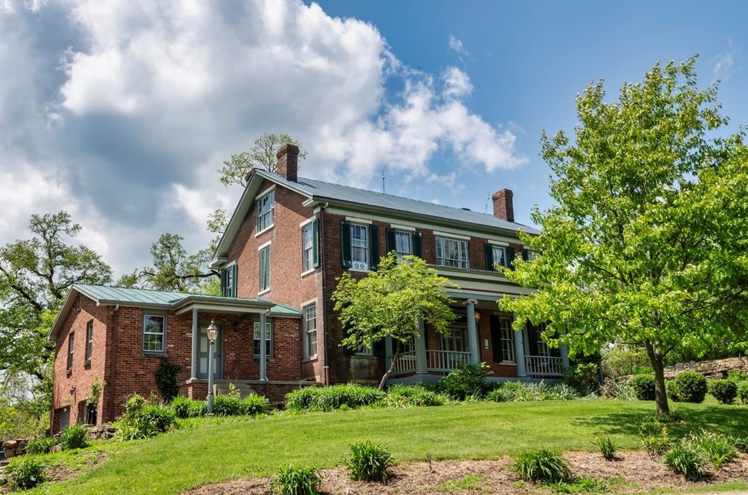 64 Skylark Dr, Washington PA  15301-9320 exterior