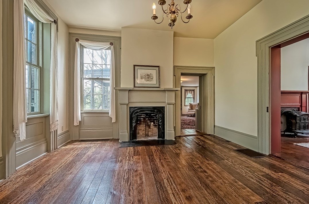 64 Skylark Dr, Washington PA  15301-9320 exterior