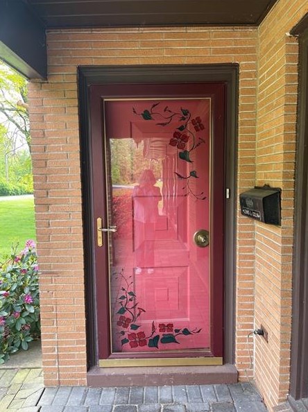 269 Oakridge Dr, New Kensington, PA 15068