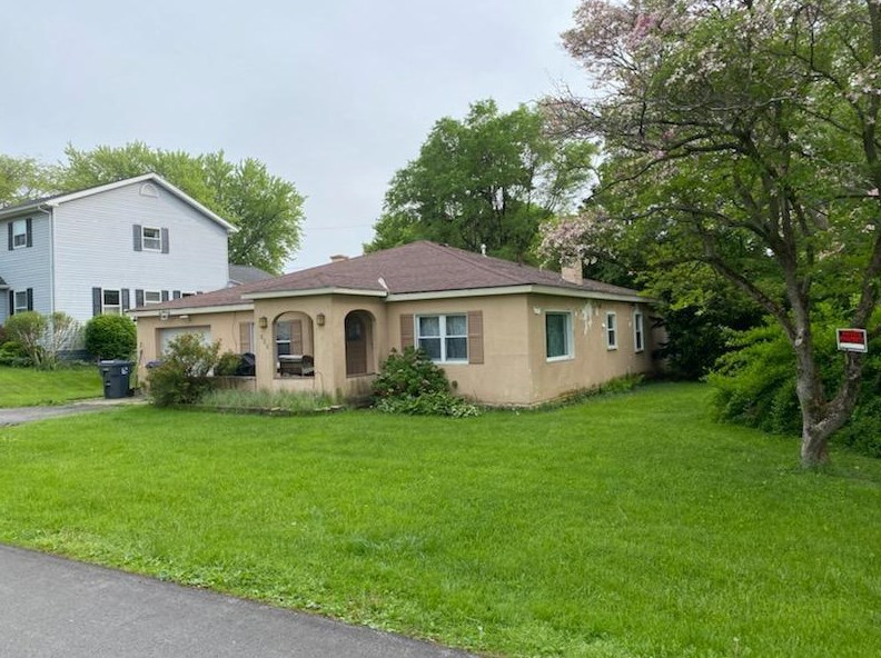 826 Oregon Ave, Erie, PA 16505