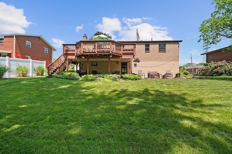 312 Governor Dr, Allison Park, PA 15101-3709