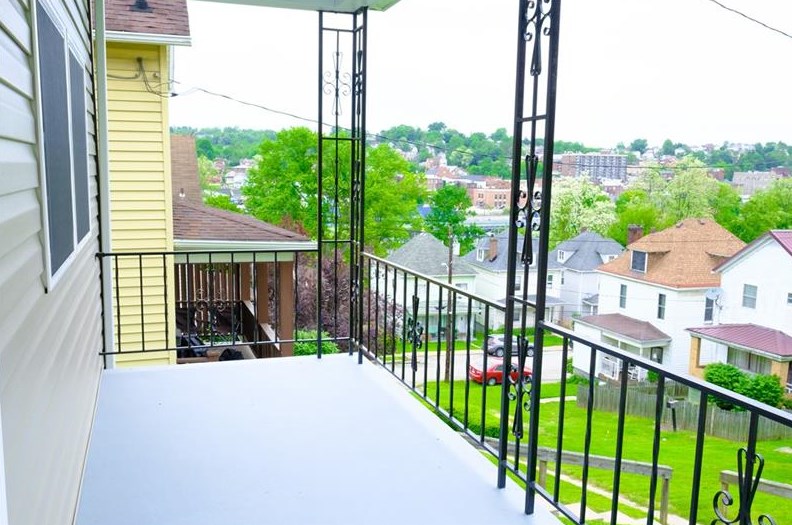 212 Mcshane St, Canonsburg, PA 15317