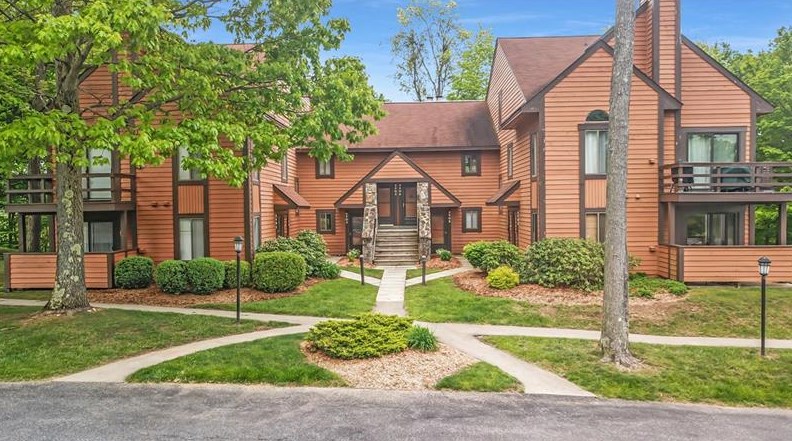 2905 Swiss Mountain Dr Seven, Champion, PA 15622