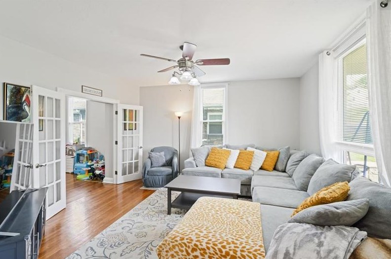 203 Cherry Ave, Houston PA  15342-1525 exterior