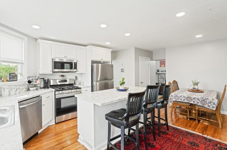 203 Cherry Ave, Houston PA  15342-1525 exterior