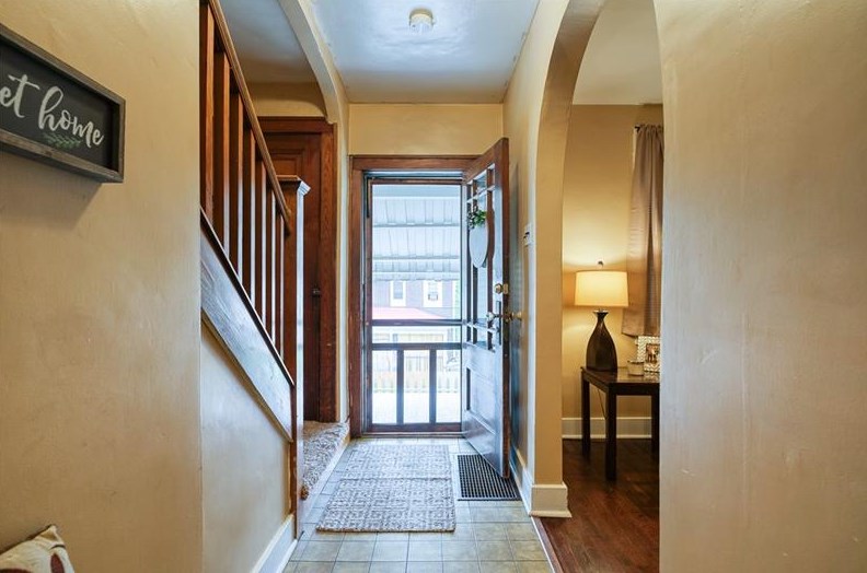 547 Boquet St, Collier Township, PA 15106-2851