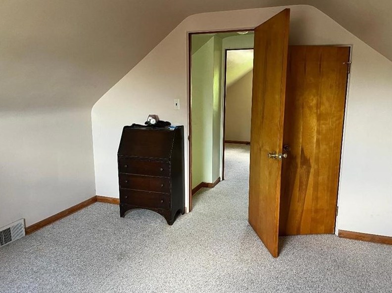 4608 Lolly Dr, Monroeville PA 15146-3624 exterior