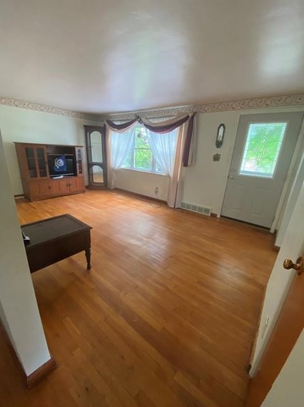 4608 Lolly Dr, Monroeville PA 15146-3624 exterior