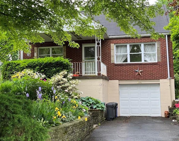 4608 Lolly Dr, Monroeville, PA 15146-3624