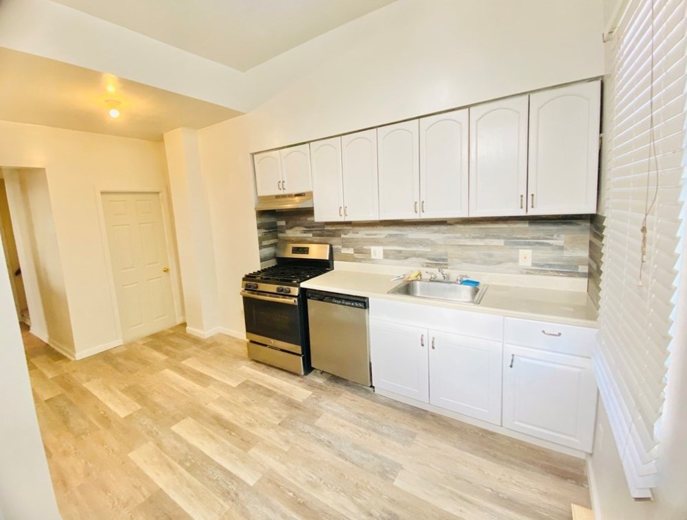 312 Lowell St, Pittsburgh, PA 15206