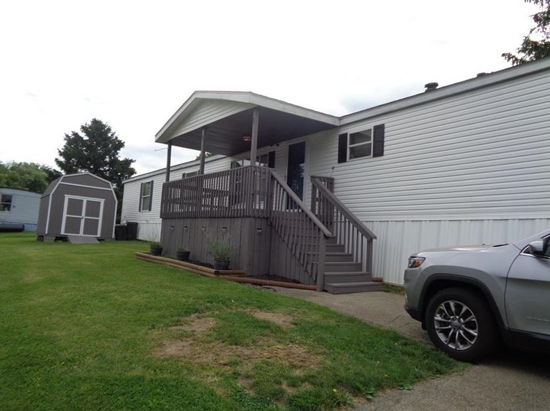 1229 Lincoln Ave, Oliphant Furnace, PA 15401