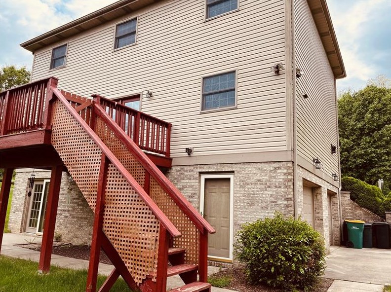 2346 Nicholson Rd, Sewickley, PA 15143