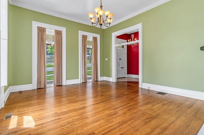 529 Main St, Butler, PA 16001-4304
