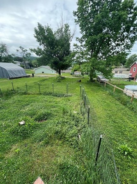 413 E Washington Ave, Connellsville, PA 15425