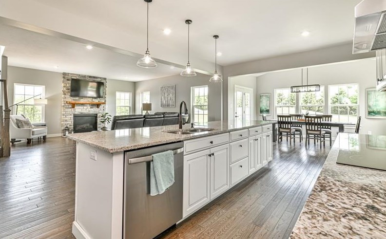 299 Crisswell Rd, Butler PA 16002-8640 exterior