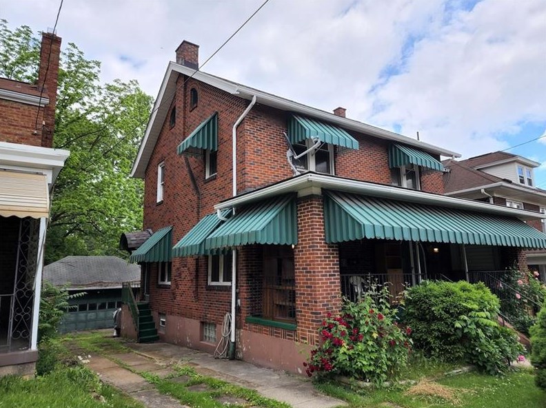 2119 Duquesne Ave, McKeesport, PA 15132