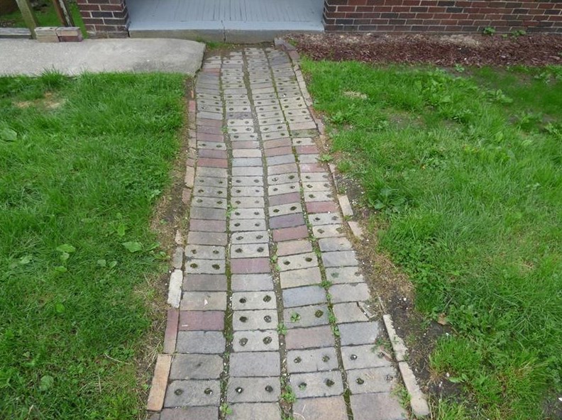 205 Locust St, Ambridge, PA 15003