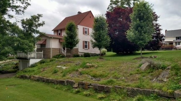 27 Morningside Dr, Rea, PA 15312-2354
