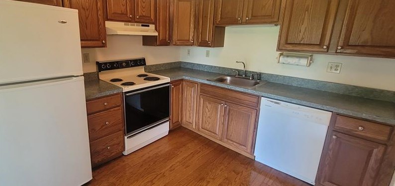 3200 Coulson Dr, New Kensington, PA 15068