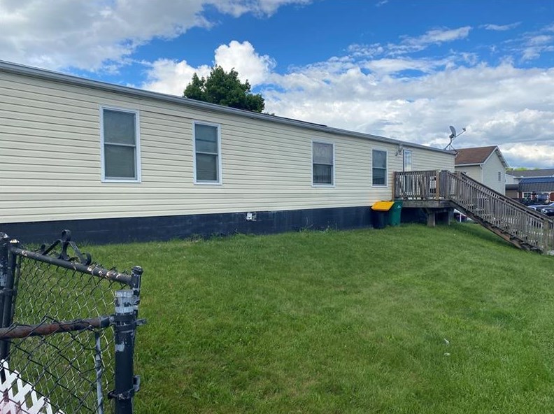 201 Warden Street Ext, Mount Pleasant, PA 15666