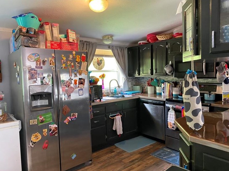 1309 N Water Ave, Hermitage, PA 16148