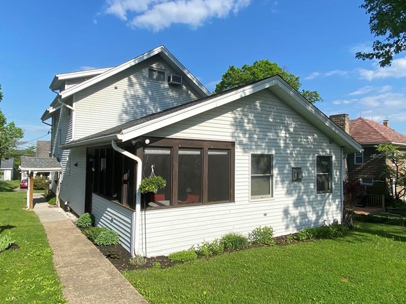 617 6th St, Indiana, PA 15701-1204