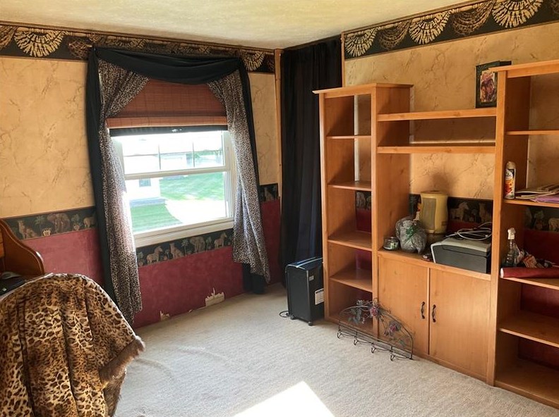 101 Amherst Dr, Butler PA 16001-1701 exterior