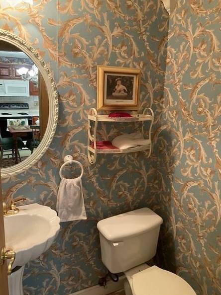 101 Amherst Dr, Butler PA 16001-1701 exterior